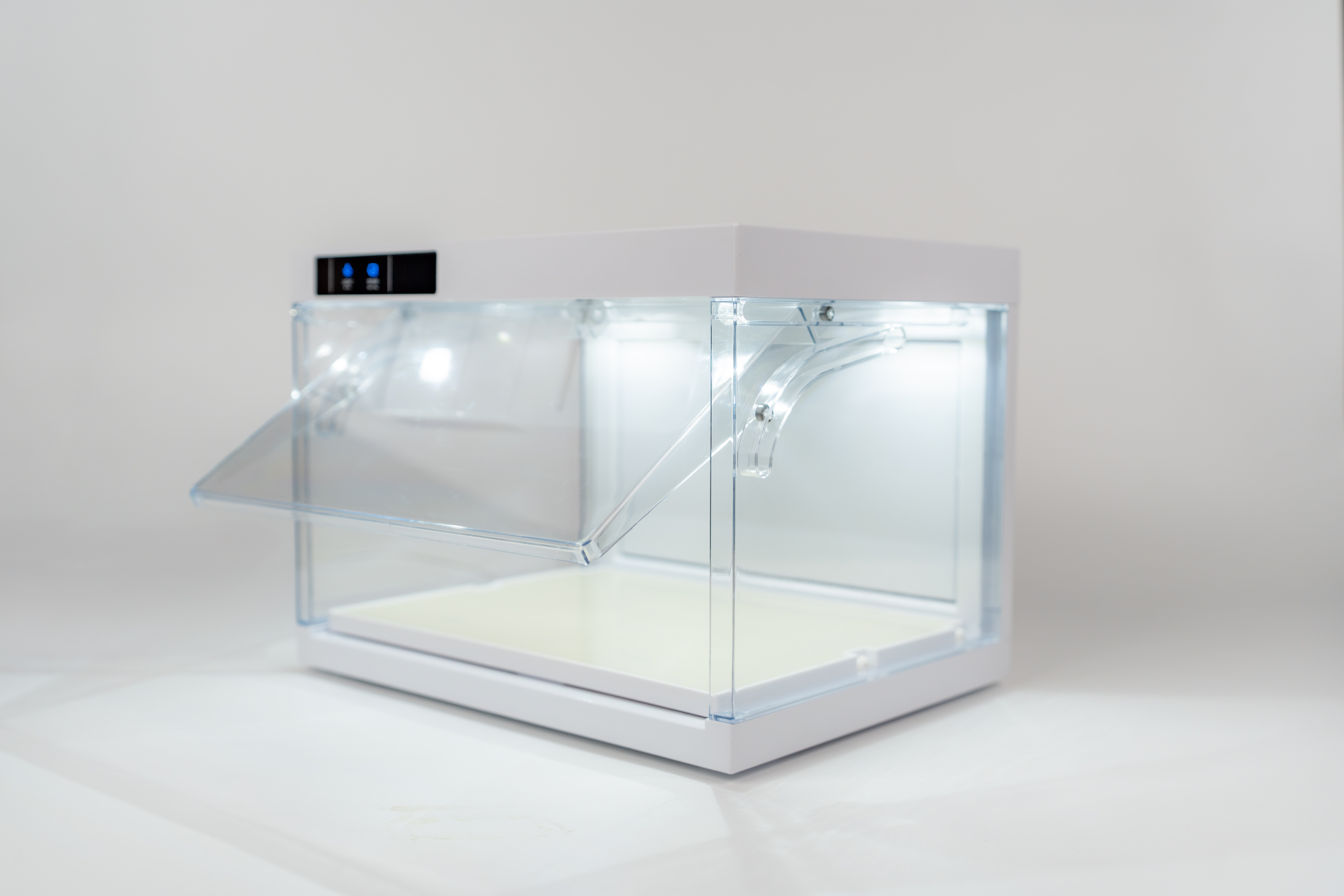 Premium Display Case - Image 2